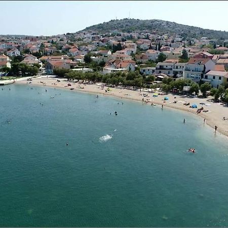 Apartman Rasip, Murter Buitenkant foto